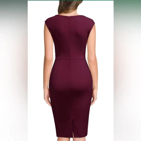 Burgundy Sleeveless Dress - Medium - Picture 4 of 7